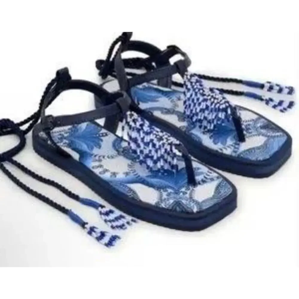 Farm Rio Size 9 Beaded Blue Sandals - Picture 2 of 4